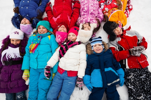 Анонс зимних смен в детских лагерях